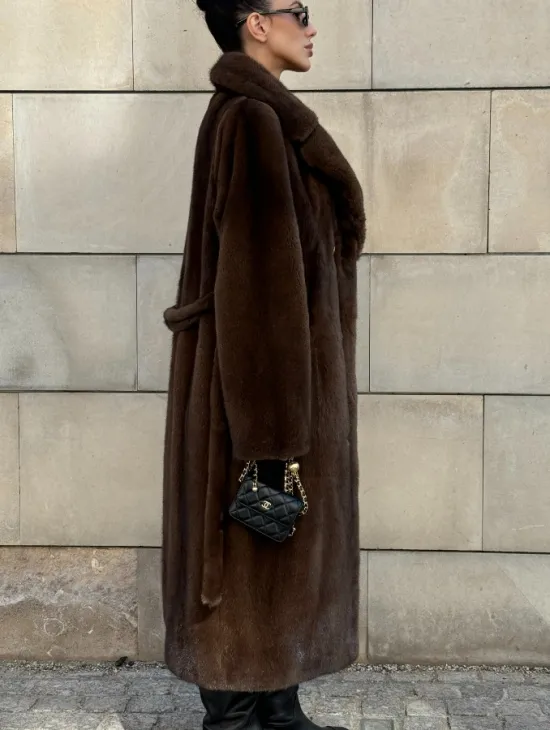 Норковая шуба цельный мех английский воротник KOPENHAGEN FUR - фото 7