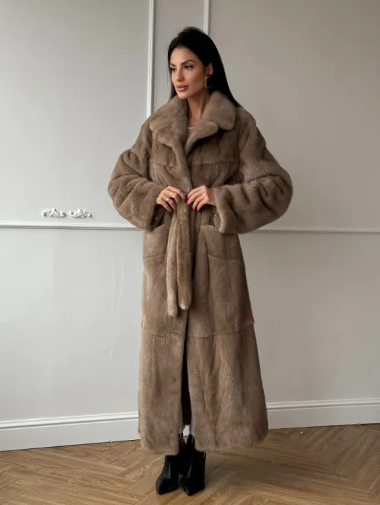 Длинная шуба прямого кроя из меха североамериканской норки с боковыми шлицами - фото 4