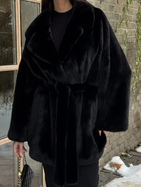 Шуба норковая летучая мышь из аукционной норки - английский воротник - фото 2