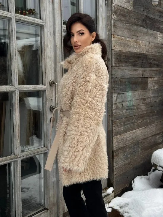 Двухсторонняя женская шуба - дубленка из меха испанского тиградо в бежевом цвете - фото 7