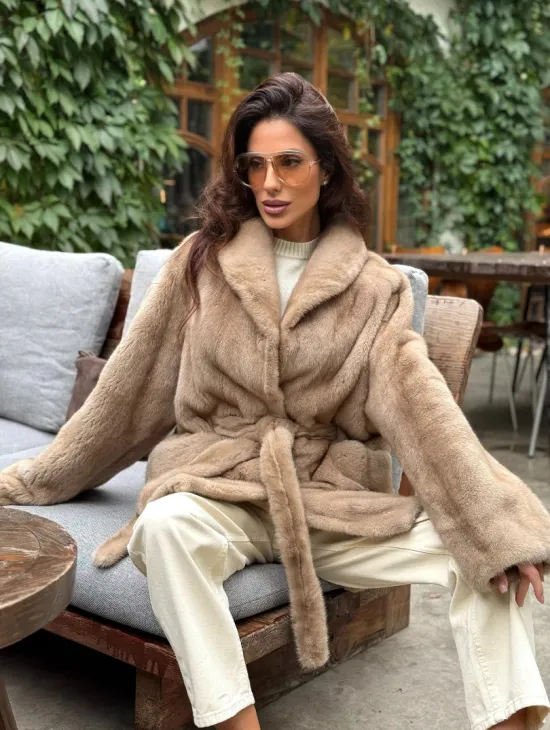 Норковый полушубок с воротником шаль - фото 8