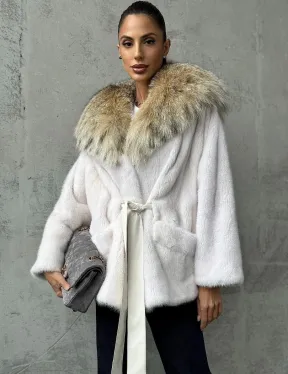 Светлая норковая шуба с капюшоном - фото 4