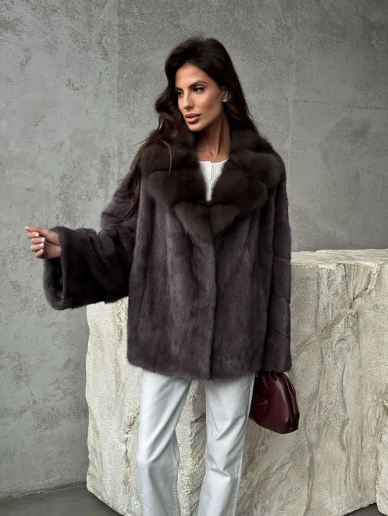 Норковый полушубок с воротником куница - фото 8