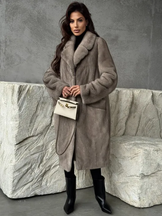 Норковая шуба в сером цвете 