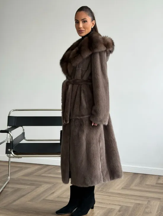 Шуба норковая длинная с капюшоном - фото 8