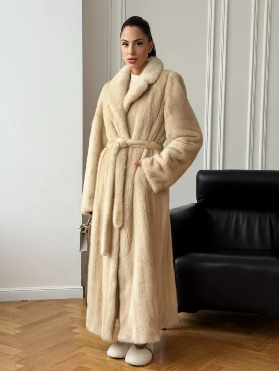 Длинная норковая шуба в натуральном цвете пастель - фото 9