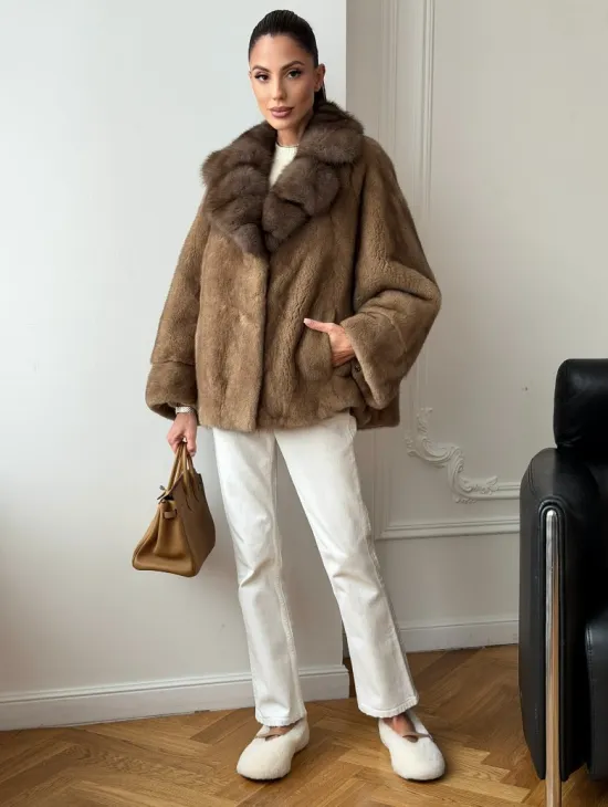 Норковый полушубок с воротником куницы 70 см - фото 6