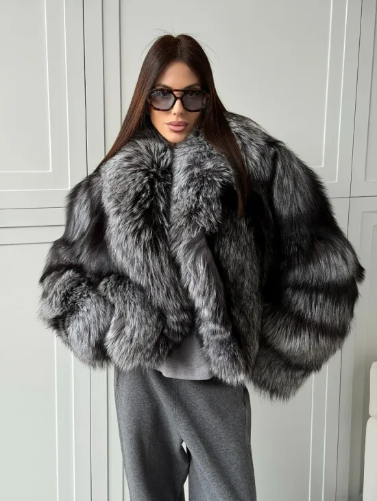 Женская шуба из чернобурки Winter Lover - фото 10